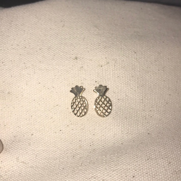 GOLD PINEAPPLE EARRINGS - Picture 2 of 2